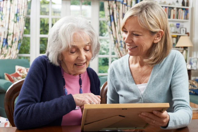 What Are the Stages of Dementia? | Encore at Bolingbrook